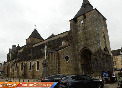 گنجینه کلیسای قرون وسطای فرانسه به سرقت رفت