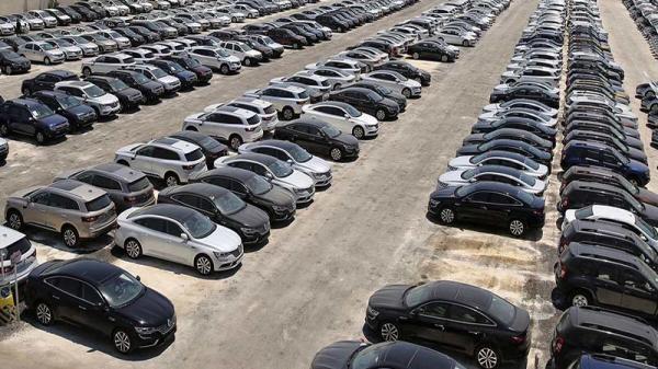 دولت مصوبه واردات خودرو را تأیید کرد