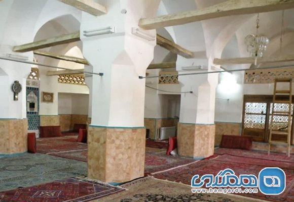 الحاقات اخیر به مسجد تاریخی روستای قهرود کاشان غیر اصولی است
