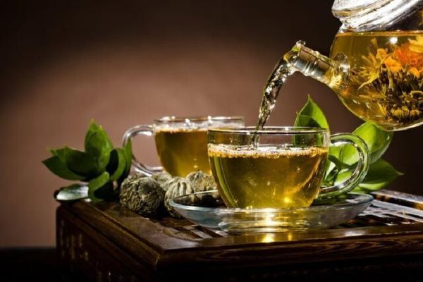 تهیه نوشیدنی های فراسودمند از گیاهان دارویی
